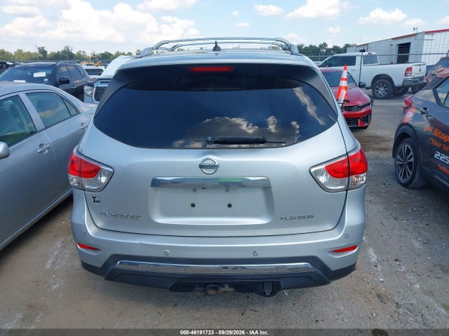 46191723 :رقم المزاد ، 5N1AR2MNXEC687713 vin ، 2014 Nissan Pathfinder Platinum مزاد بيع
