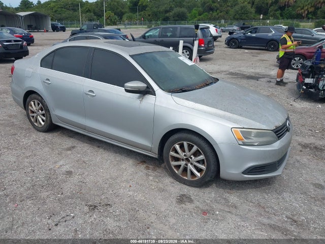2014 Volkswagen Jetta Se W/connectivity/sunroof მანქანა იყიდება აუქციონზე, vin: 3VWD07AJ9EM433531, აუქციონის ნომერი: 46191739