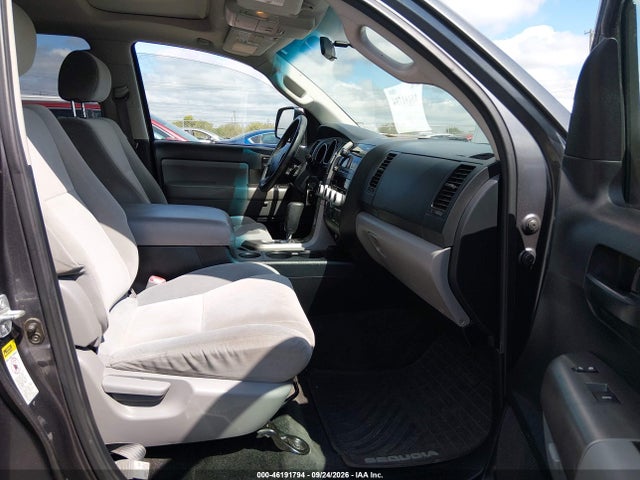 Продажа на аукционе авто 2012 Toyota Sequoia Sr5, vin: 5TDZM5G1XCS003853, номер лота: 46191794