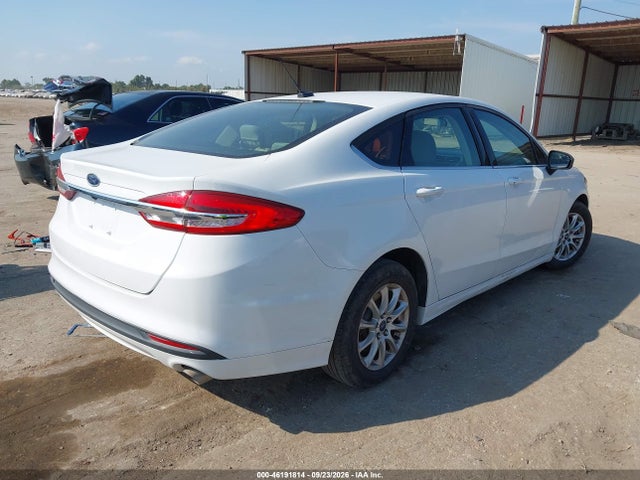 Продажа на аукционе авто 2017 Ford Fusion S, vin: 3FA6P0G7XHR231725, номер лота: 46191814