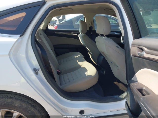 Продажа на аукционе авто 2017 Ford Fusion S, vin: 3FA6P0G7XHR231725, номер лота: 46191814