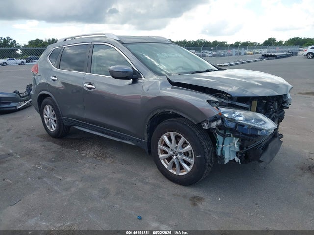 46191851 :رقم المزاد ، JN8AT2MT8JW457363 vin ، 2018 Nissan Rogue Sv مزاد بيع