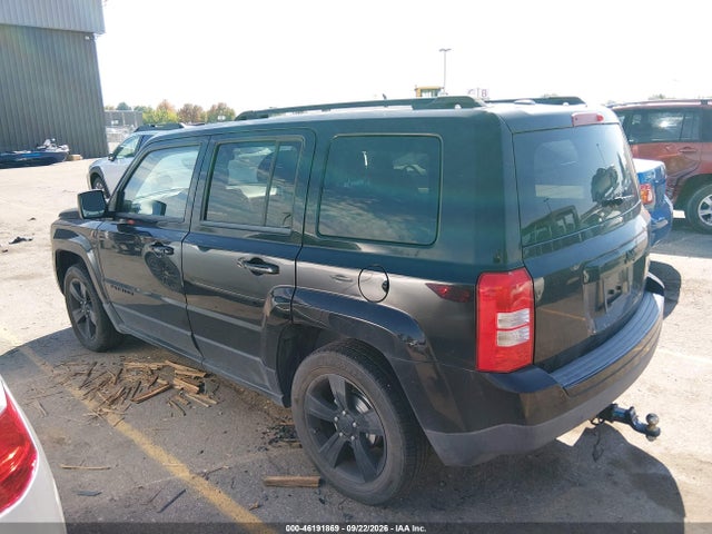Jeep Patriot Altitude Edition 2015 1C4NJPBA9FD318637 Image 3