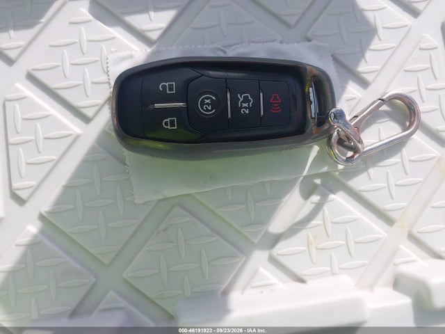 Продажа на аукционе авто 2013 Lincoln Mkz, vin: 3LN6L2GK0DR828376, номер лота: 46191923