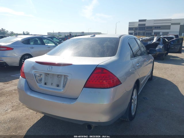 Продажа на аукционе авто 2006 Honda Accord 2.4 Ex, vin: 1HGCM56886A186578, номер лота: 46191942
