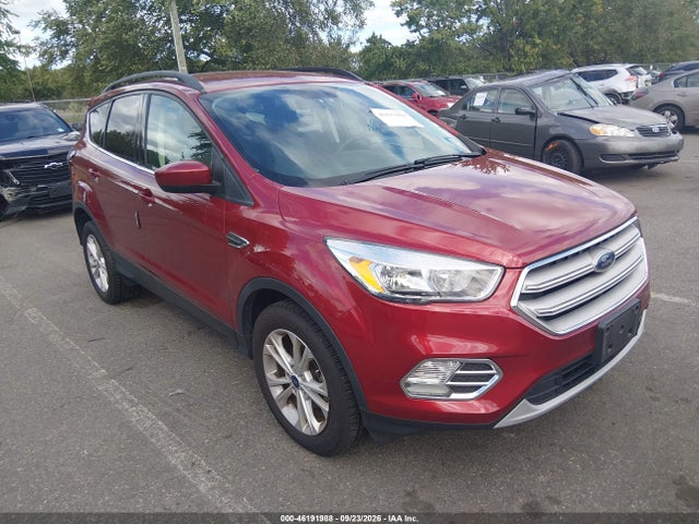 Продаж на аукціоні авто 2018 Ford Escape Se, vin: 1FMCU0GD8JUC66740, номер лоту: 46191988