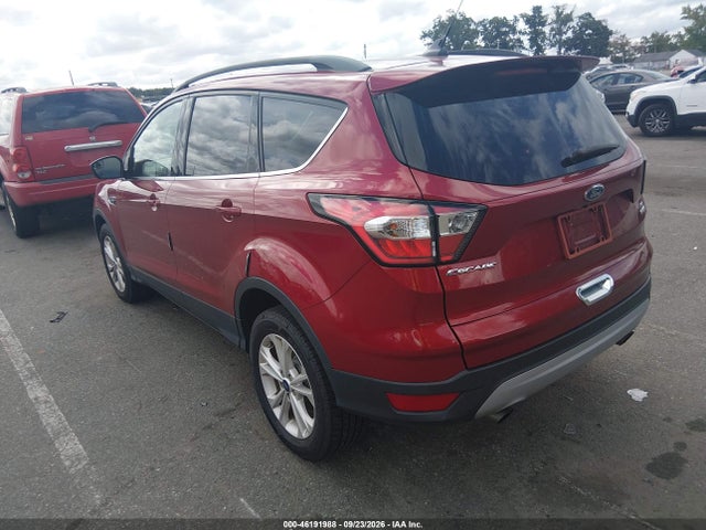 Продажа на аукционе авто 2018 Ford Escape Se, vin: 1FMCU0GD8JUC66740, номер лота: 46191988