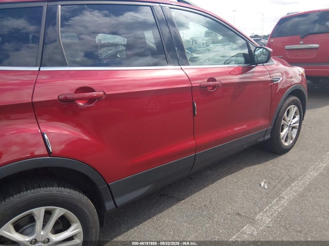 Продажа на аукционе авто 2018 Ford Escape Se, vin: 1FMCU0GD8JUC66740, номер лота: 46191988