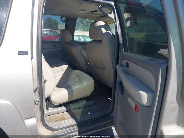 Продажа на аукционе авто 2002 Chevrolet Suburban K1500, vin: 1GNFK16T82J208546, номер лота: 46192003