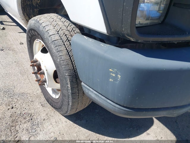 46192048 :رقم المزاد ، 1FDWE4FL6EDA77925 vin ، 2014 Ford Econoline E450 Super Duty Cutwy Van مزاد بيع