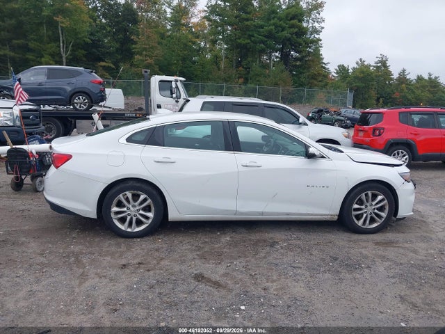 Chevrolet MALIBU LT 2016 1G1ZE5ST9GF320351 Image 13