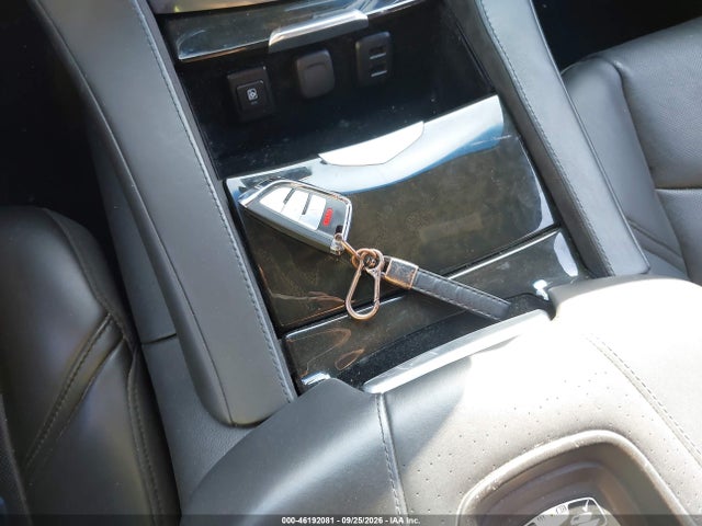 Продаж на аукціоні авто 2020 Cadillac Escalade 2wd Platinum, vin: 1GYS3DKJ7LR101642, номер лоту: 46192081