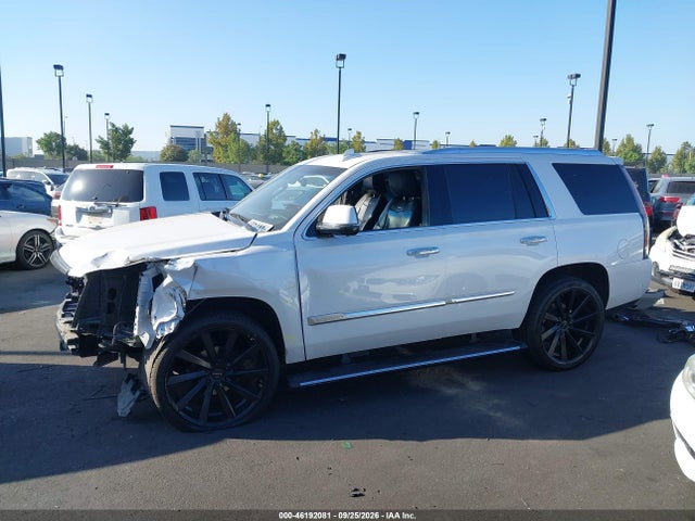 Продаж на аукціоні авто 2020 Cadillac Escalade 2wd Platinum, vin: 1GYS3DKJ7LR101642, номер лоту: 46192081