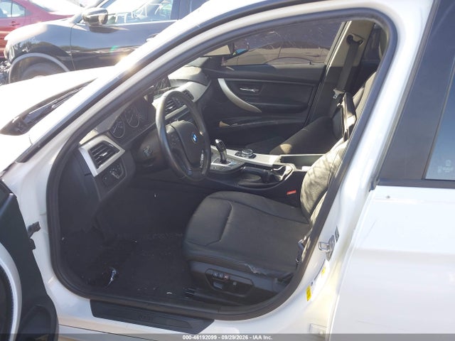 WBA3B1C52FK138072 BMW 320i