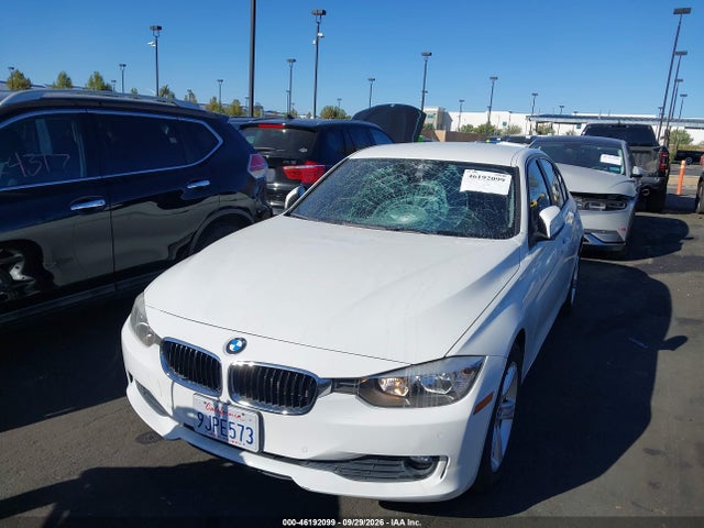 WBA3B1C52FK138072 BMW 320i
