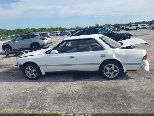 46192106 :رقم المزاد ، GX813216693 vin ، 1990 Toyota Mark 2 مزاد بيع