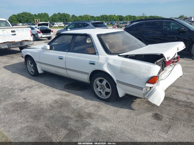 46192106 :رقم المزاد ، GX813216693 vin ، 1990 Toyota Mark 2 مزاد بيع