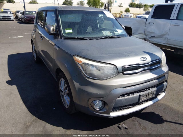 Продаж на аукціоні авто 2018 Kia Soul +, vin: KNDJP3A55J7529318, номер лоту: 46192107