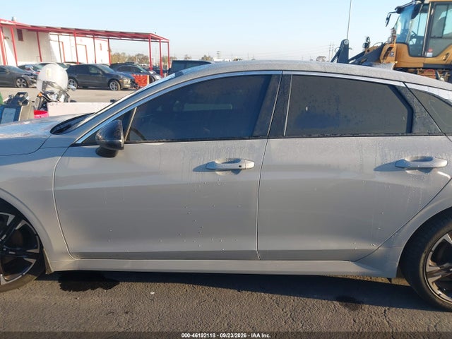 5XXG64J2XNG153656 KIA K5 Gt-line