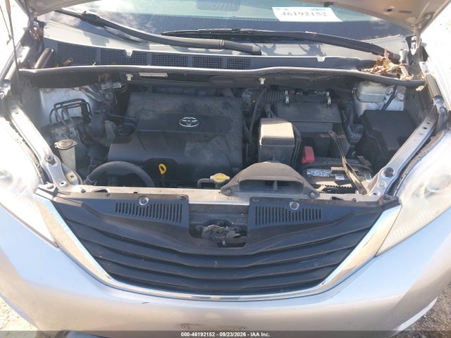 Продажа на аукционе авто 2011 Toyota Sienna Le V6, vin: 5TDKK3DCXBS011497, номер лота: 46192152