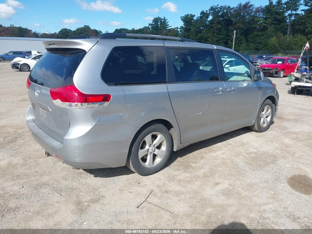 Продажа на аукционе авто 2011 Toyota Sienna Le V6, vin: 5TDKK3DCXBS011497, номер лота: 46192152