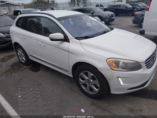46192156 :رقم المزاد ، YV440MDJ1G2850064 vin ، 2016 Volvo Xc60 T5 Drive-e مزاد بيع
