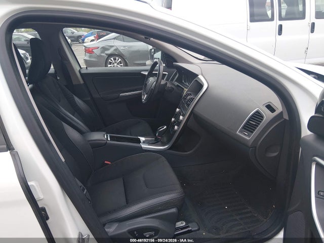 46192156 :رقم المزاد ، YV440MDJ1G2850064 vin ، 2016 Volvo Xc60 T5 Drive-e مزاد بيع