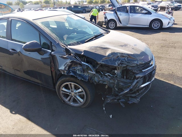 46192164 :رقم المزاد ، 1G1BE5SM3H7170095 vin ، 2017 Chevrolet Cruze Lt Auto مزاد بيع