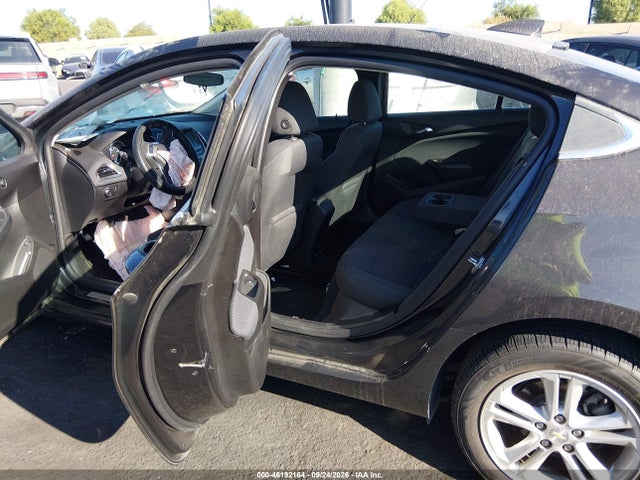 46192164 :رقم المزاد ، 1G1BE5SM3H7170095 vin ، 2017 Chevrolet Cruze Lt Auto مزاد بيع