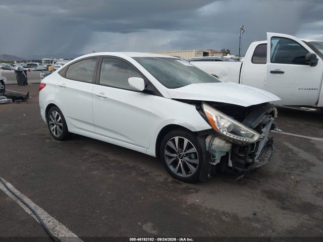 46192182 :رقم المزاد ، KMHCU4AE2FU923824 vin ، 2015 Hyundai Accent Gls مزاد بيع