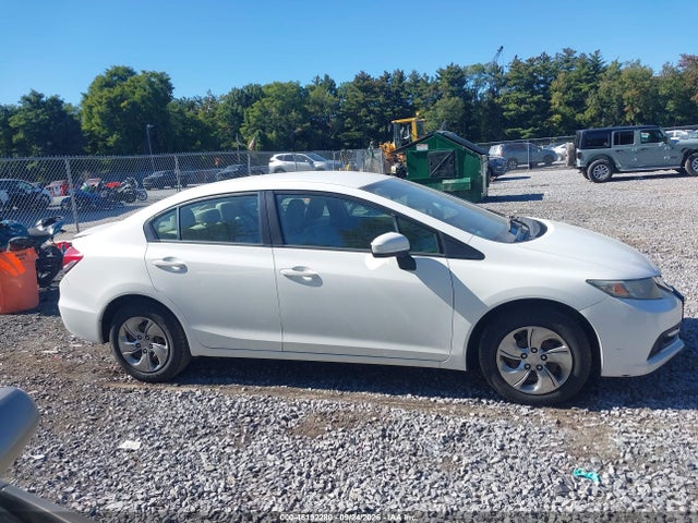 2015 Honda Civic Lx მანქანა იყიდება აუქციონზე, vin: 19XFB2F58FE282519, აუქციონის ნომერი: 46192280