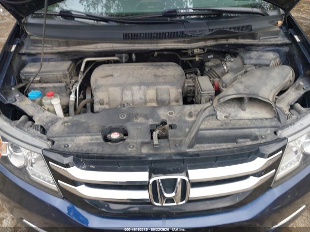 46192285 :رقم المزاد ، 5FNRL5H61FB121425 vin ، 2015 Honda Odyssey Ex-l مزاد بيع