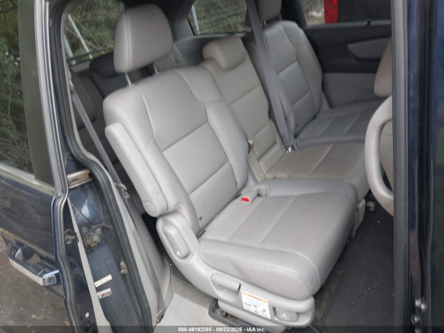 46192285 :رقم المزاد ، 5FNRL5H61FB121425 vin ، 2015 Honda Odyssey Ex-l مزاد بيع