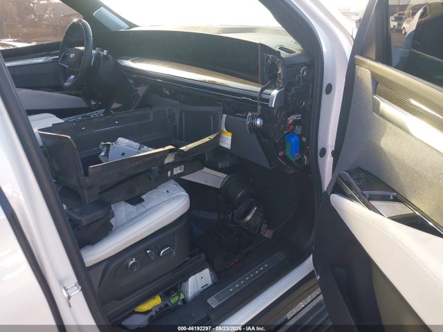 46192297 :رقم المزاد ، 1GYS9SR91SR392040 vin ، 2025 Cadillac Escalade Esv V-series مزاد بيع