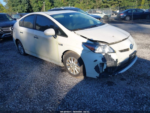 2013 Toyota Prius Plug-in მანქანა იყიდება აუქციონზე, vin: JTDKN3DP4D3046258, აუქციონის ნომერი: 46192311