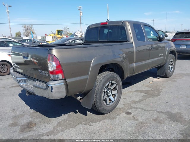 5TFTU4GN8FX084417 Toyota Tacoma Prerunner V6