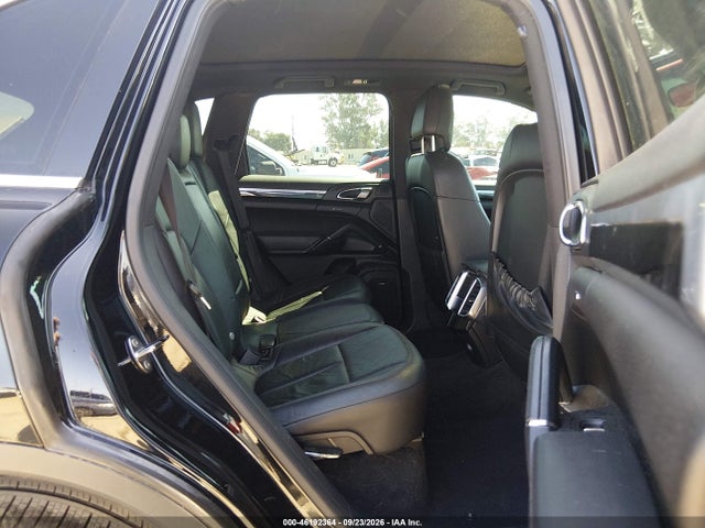 Aukcja sprzedaży 2014 Porsche Cayenne Platinum Edition, vin: WP1AA2A22ELA09834, numer aukcji: 46192364