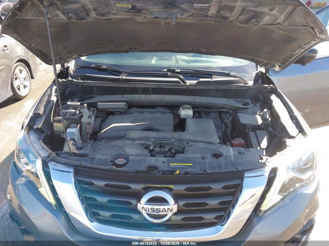 Продаж на аукціоні авто 2017 Nissan Pathfinder Platinum, vin: 5N1DR2MM8HC669493, номер лоту: 46192432