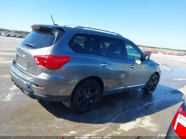 Продаж на аукціоні авто 2017 Nissan Pathfinder Platinum, vin: 5N1DR2MM8HC669493, номер лоту: 46192432