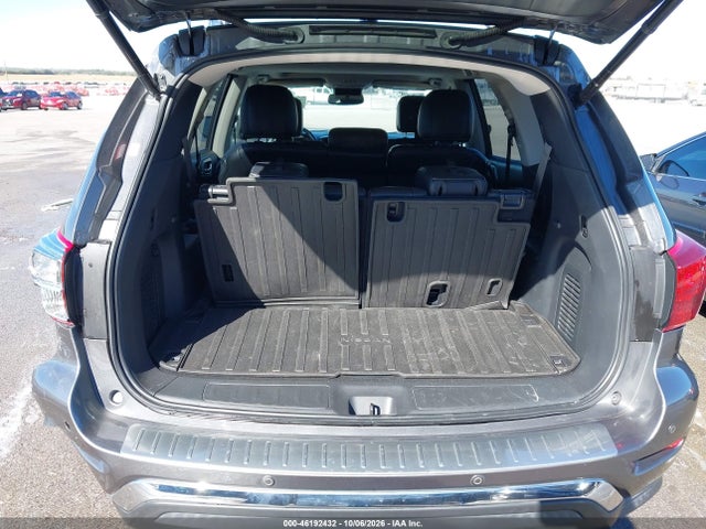Продаж на аукціоні авто 2017 Nissan Pathfinder Platinum, vin: 5N1DR2MM8HC669493, номер лоту: 46192432