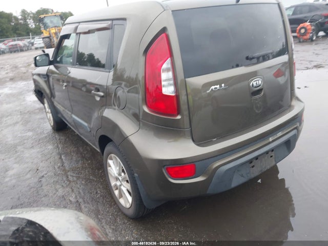 46192436 :رقم المزاد ، KNDJT2A62D7581766 vin ، 2013 Kia Soul + مزاد بيع