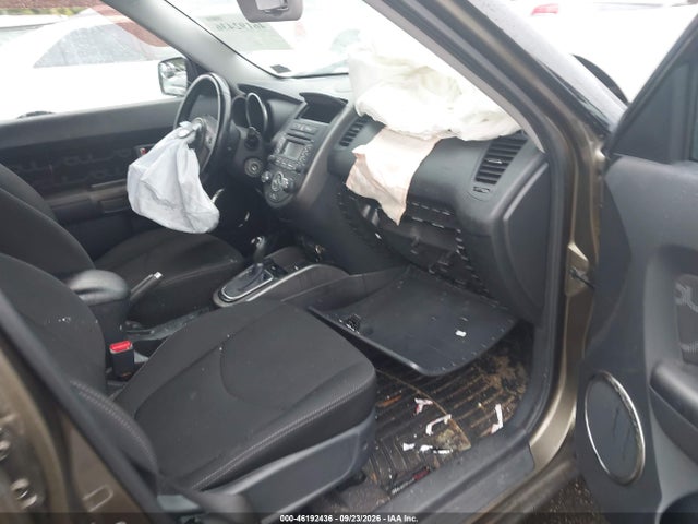 46192436 :رقم المزاد ، KNDJT2A62D7581766 vin ، 2013 Kia Soul + مزاد بيع
