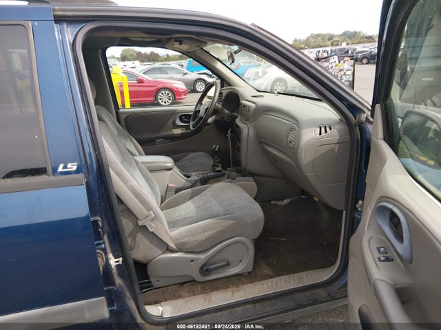 46192461 :رقم المزاد ، 1GNDT13S042351634 vin ، 2004 Chevrolet Trailblazer Ls مزاد بيع