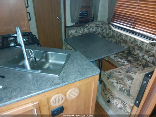 2013 Forest River Wolf Pack Toy Hauler მანქანა იყიდება აუქციონზე, vin: 4X4TCTD24DY205159, აუქციონის ნომერი: 46192469