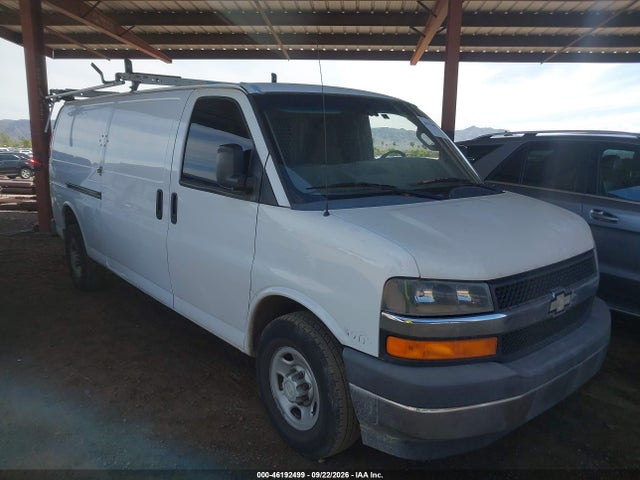 Chevrolet Express 2500 Work Van 2017 1GCWGBFFXH1110993 главное изображение