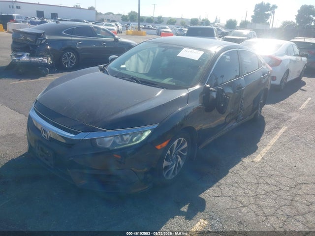 Honda CIVIC EX 2018 2HGFC2F72JH543298 Image 2