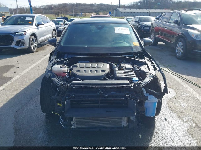2023 Audi A3 Premium Plus 40 Tfsi Quattro S Tronic მანქანა იყიდება აუქციონზე, vin: WAUHUDGY7PA020774, აუქციონის ნომერი: 46192572