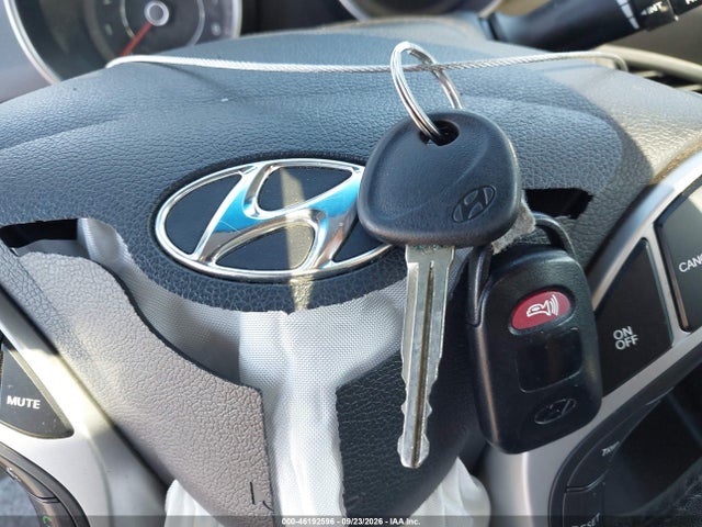 Продаж на аукціоні авто 2012 Hyundai Elantra Limited, vin: 5NPDH4AE2CH112320, номер лоту: 46192596