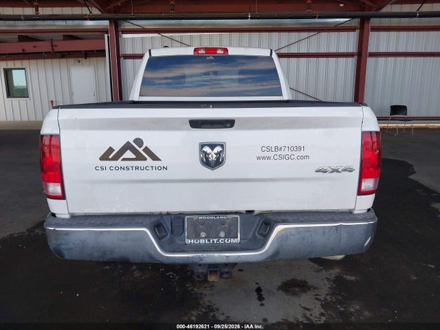 1C6RR7FG7HS642488 RAM 1500 Tradesman 4x4 6&#039;4 Box