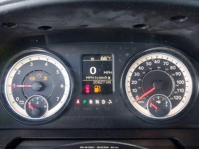 1C6RR7FG7HS642488 RAM 1500 Tradesman 4x4 6&#039;4 Box